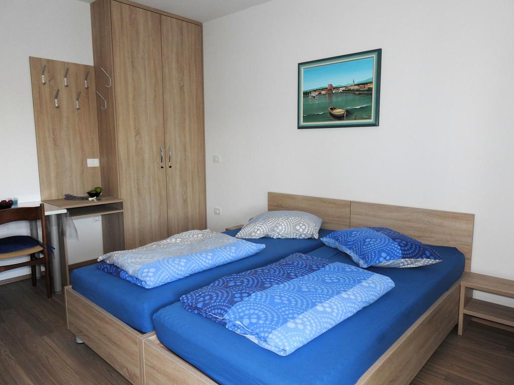 Apartmaji Sobe Zvezda Pobegi Exterior foto
